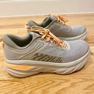 Women’s HOKA Bondi 7 - size 7